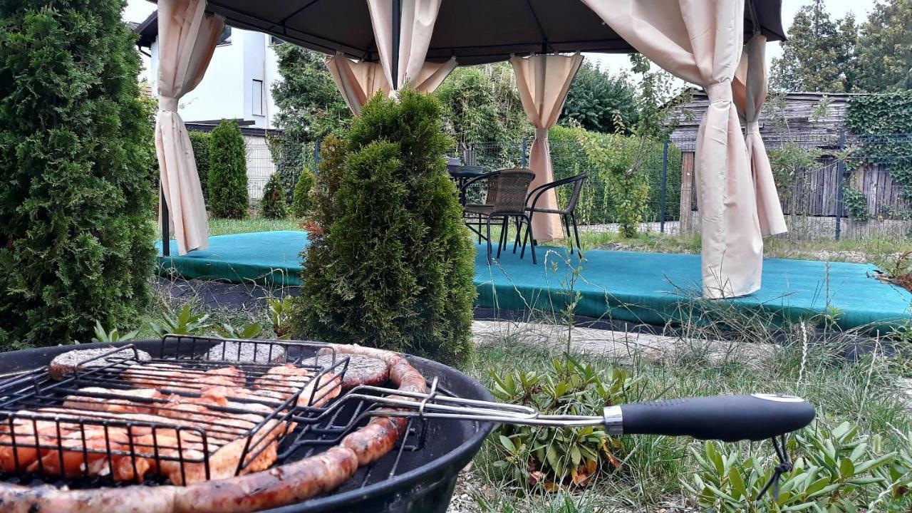 Aura Guesthouse Ljubljana Buitenkant foto